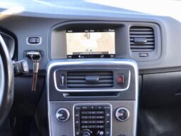 Volvo V60 Cross Country D3 Momentum completo