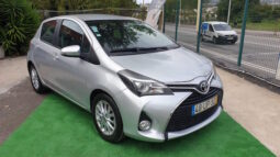 Toyota Yaris D4D Exclusive completo