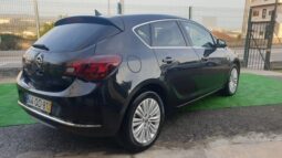 Opel Astra J 1.6 CDTI Cosmo completo