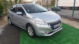 Peugeot 208 1.4 HDI Active completo