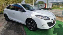 Renault Megane III Sport Tourer Limited 1.5 dCi 110cv completo