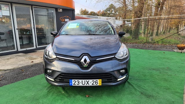 Renault Clio IV 1.5 dCi Limited 90 Cv completo