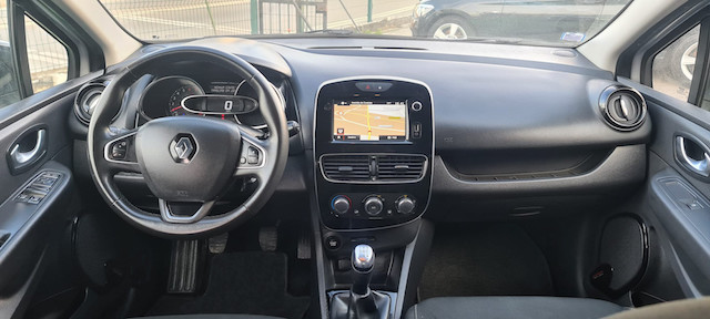 RENAULT CLIO IV 0.9 TCe 90cv 2019 completo