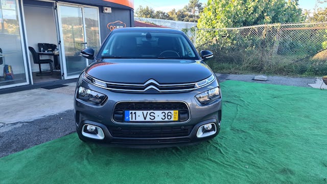 Citroën C4 Cactus 1.5 BlueHDi Shine Automático completo