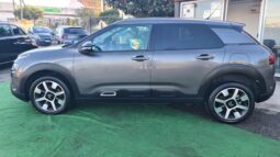 Citroën C4 Cactus 1.5 BlueHDi Shine Automático completo