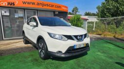 Nissan Qashqai N-Connecta 1.5 dCi 110cv completo