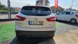 Nissan Qashqai N-Connecta 1.5 dCi 110cv completo