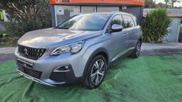 Peugeot 5008 BlueHDi 130cv EAT8 Allure 7 Lug 2020 completo