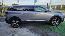 Peugeot 5008 BlueHDi 130cv EAT8 Allure 7 Lug 2020 completo