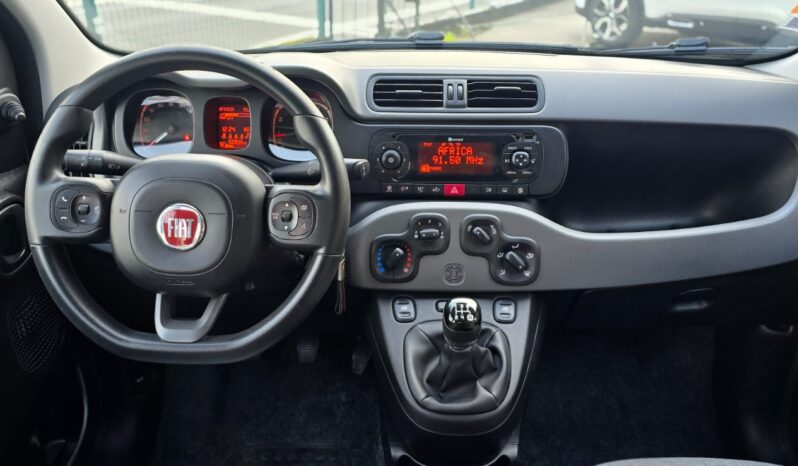 Fiat Panda 1.2 Lounge 2019 S&S | City Car Económico completo