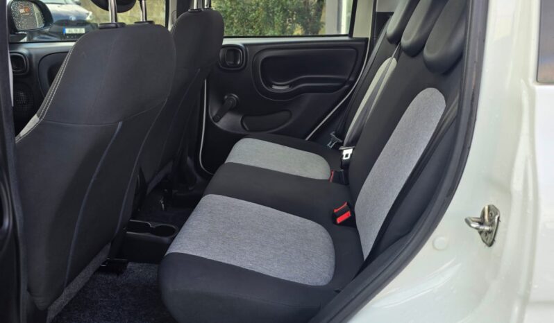 Fiat Panda 1.2 Lounge 2019 S&S | City Car Económico completo