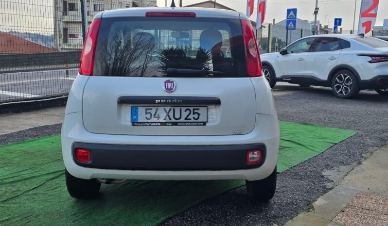 Fiat Panda 1.2 Lounge 2019 S&S | City Car Económico completo