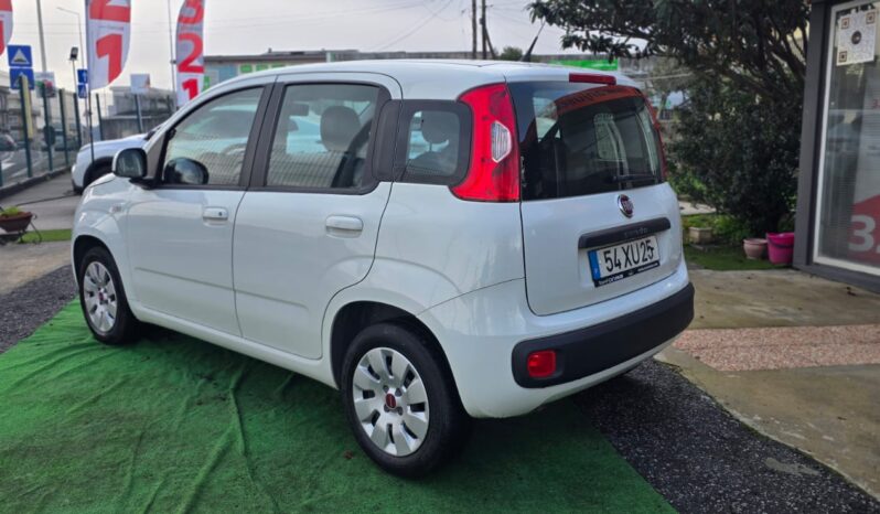 Fiat Panda 1.2 Lounge 2019 S&S | City Car Económico completo