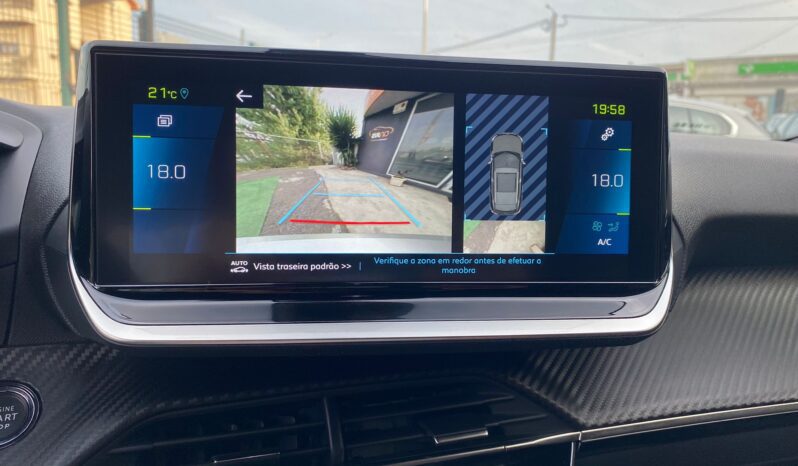 PEUGEOT E-2008 de 2023 100% eléctrico, completo