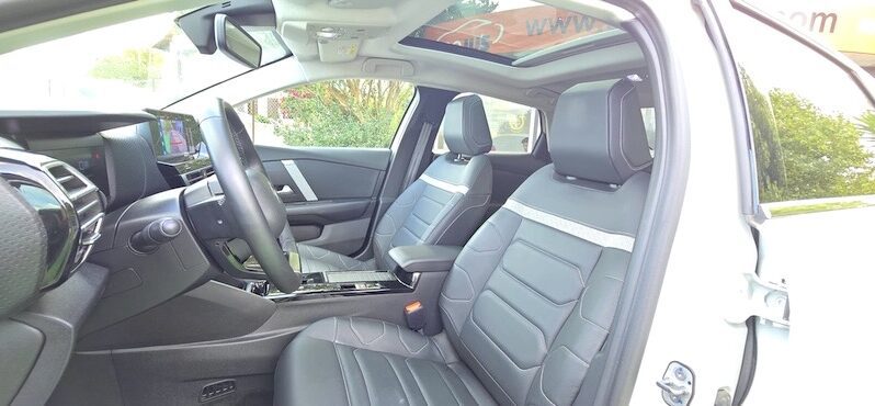 Citroën e-C4 X 50 kWh Shine Pack 2024 completo