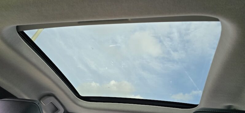 Citroën e-C4 X 50 kWh Shine Pack 2024 completo