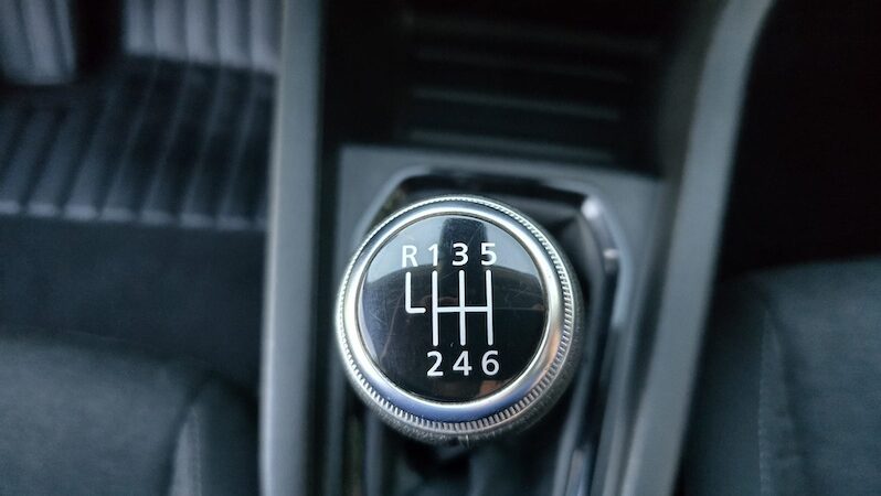 Renault Clio V 1.5 dCi Dynamique 100cv completo