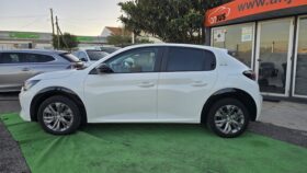 PEUGEOT E-208 Style 50KW 100% eléctrico