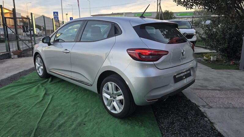 Renault Clio V 1.5 dCi Dynamique 100cv completo