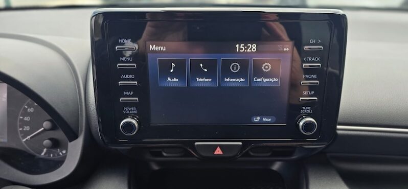 Toyota Yaris 1.0 VVT-i Comfort 2021 | 5L/100km Safety Sense completo