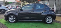 Toyota Yaris 1.0 VVT-i Usado Comfort Plus 2021 | Anjuscar completo