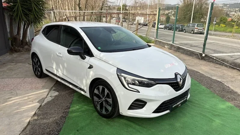 Renault Clio V 1.0 TCe Limited Bi-Fuel 2021 – Econômico e Completo completo