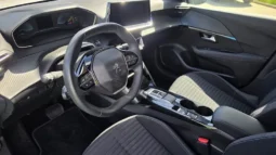 Peugeot e-208 Style 50kWh 2023 136cv 37 mil km completo
