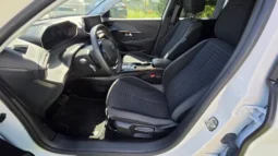 Peugeot e-208 Style 50kWh 2023 136cv 37 mil km completo
