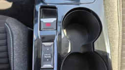 Peugeot e-208 Style 50kWh 2023 136cv 37 mil km completo