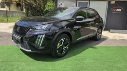 Peugeot e-2008 50kWh Allure 2025 à Venda no Porto | Garantia de fábrica