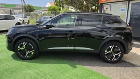 Peugeot e-2008 50kWh Allure 2025 à Venda no Porto | Garantia de fábrica