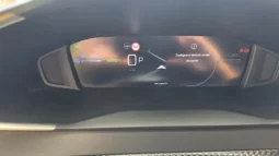 Peugeot e-2008 50kWh Allure 2025 à Venda no Porto | Garantia de fábrica completo