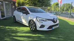 Renault Clio V 1.0 TCe Evolution Bi-Fuel 2023 | Nacional | Porto Stand Anjuscar completo