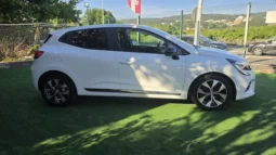 Renault Clio V 1.0 TCe Evolution Bi-Fuel 2023 | Nacional | Porto Stand Anjuscar completo