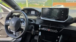 Peugeot e-2008 54 kWh Style 2025 | Porto em Gondomar | Stand Anjuscar completo