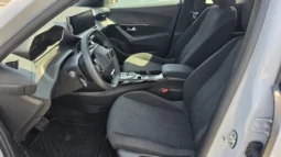 Peugeot e-2008 54 kWh Style 2025 | Porto em Gondomar | Stand Anjuscar completo