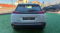 Peugeot e-2008 54 kWh Style 2025 | Porto em Gondomar | Stand Anjuscar completo